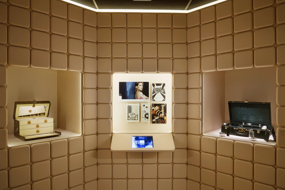 Ekshibisi Time Capsule Louis Vuitton Jakarta